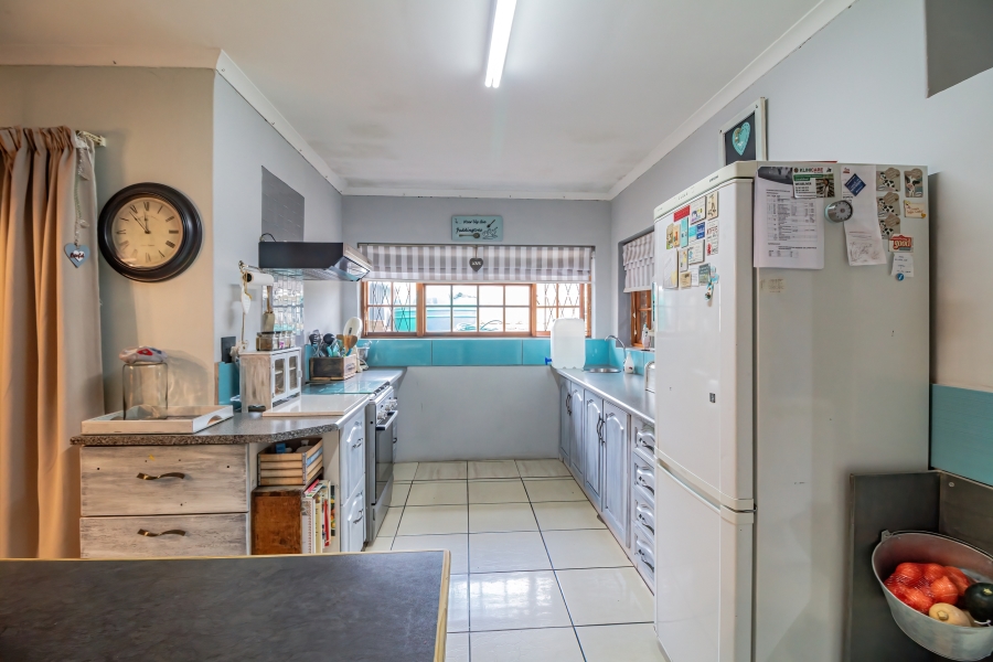 4 Bedroom Property for Sale in Bramhope Eastern Cape